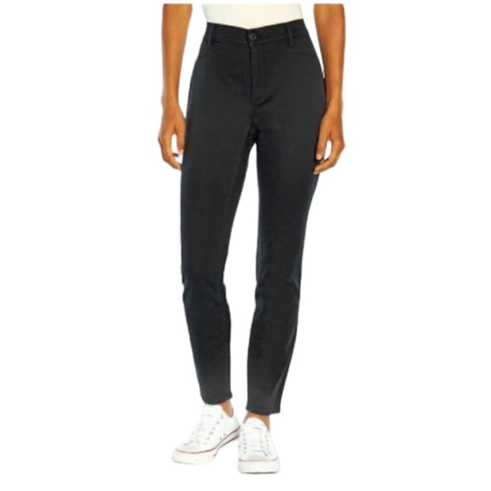 Gap Women’s Stretch Skinny Black Pant Contemporary Vintage Size 10 NWT